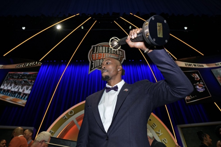 OD Sports-霍华德：我可能进不了75大 但我现在是名人堂成员